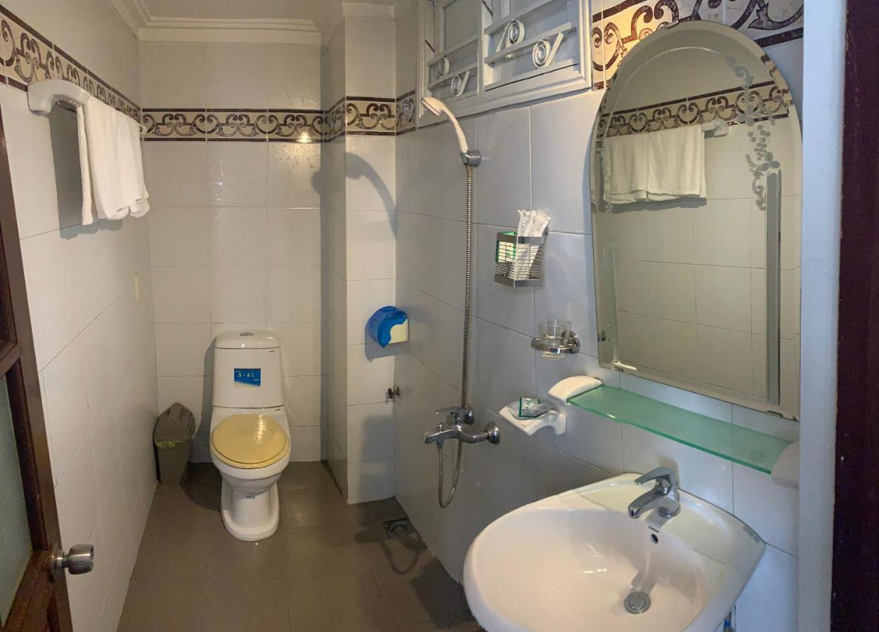 Da Lat 24H Guesthouse & Hotel Екстериор снимка